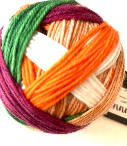 Dye Candy self-striping sock yarn Christmas Dinner