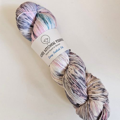 Kosy Kitchen Fibres Long Tail Tit