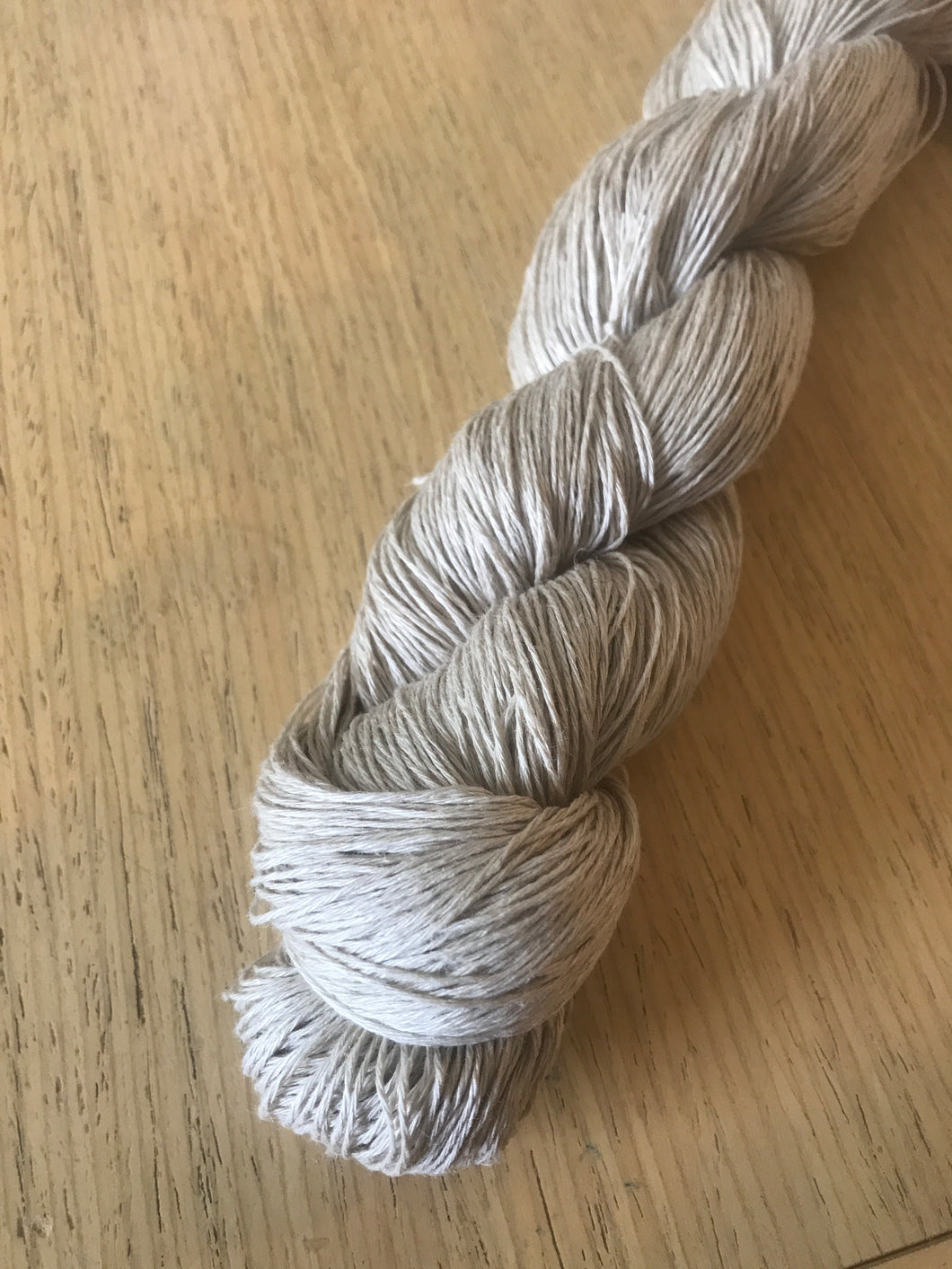 Lithuanian linen yarn by Midwinter colour 11.26