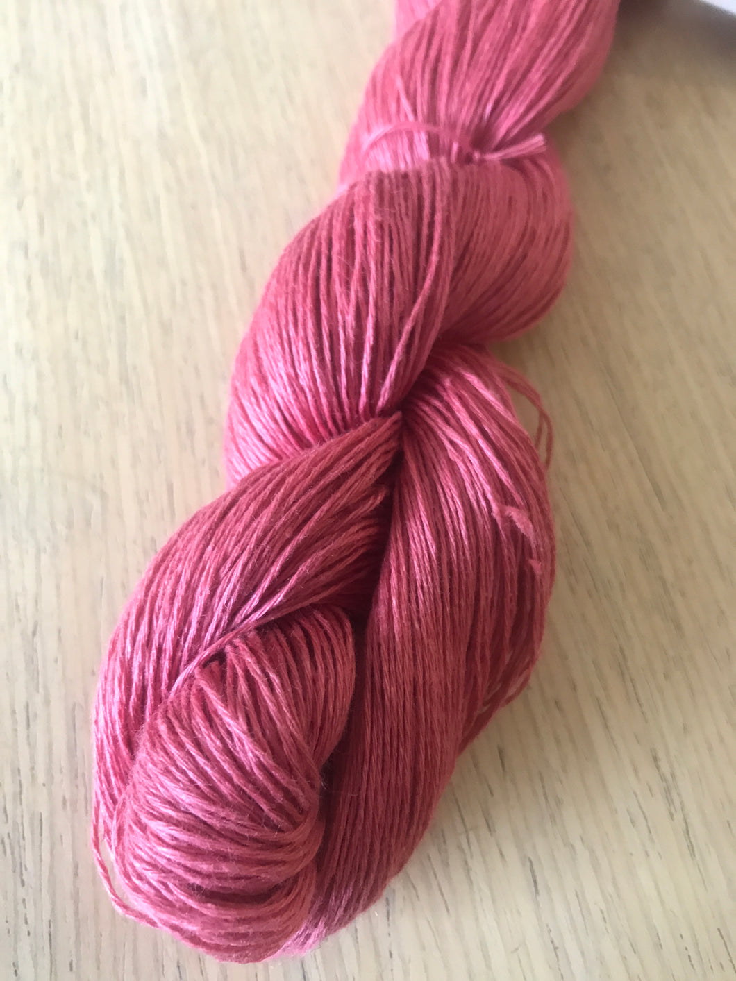 Lithuanian linen yarn by Midwinter colour 10.6