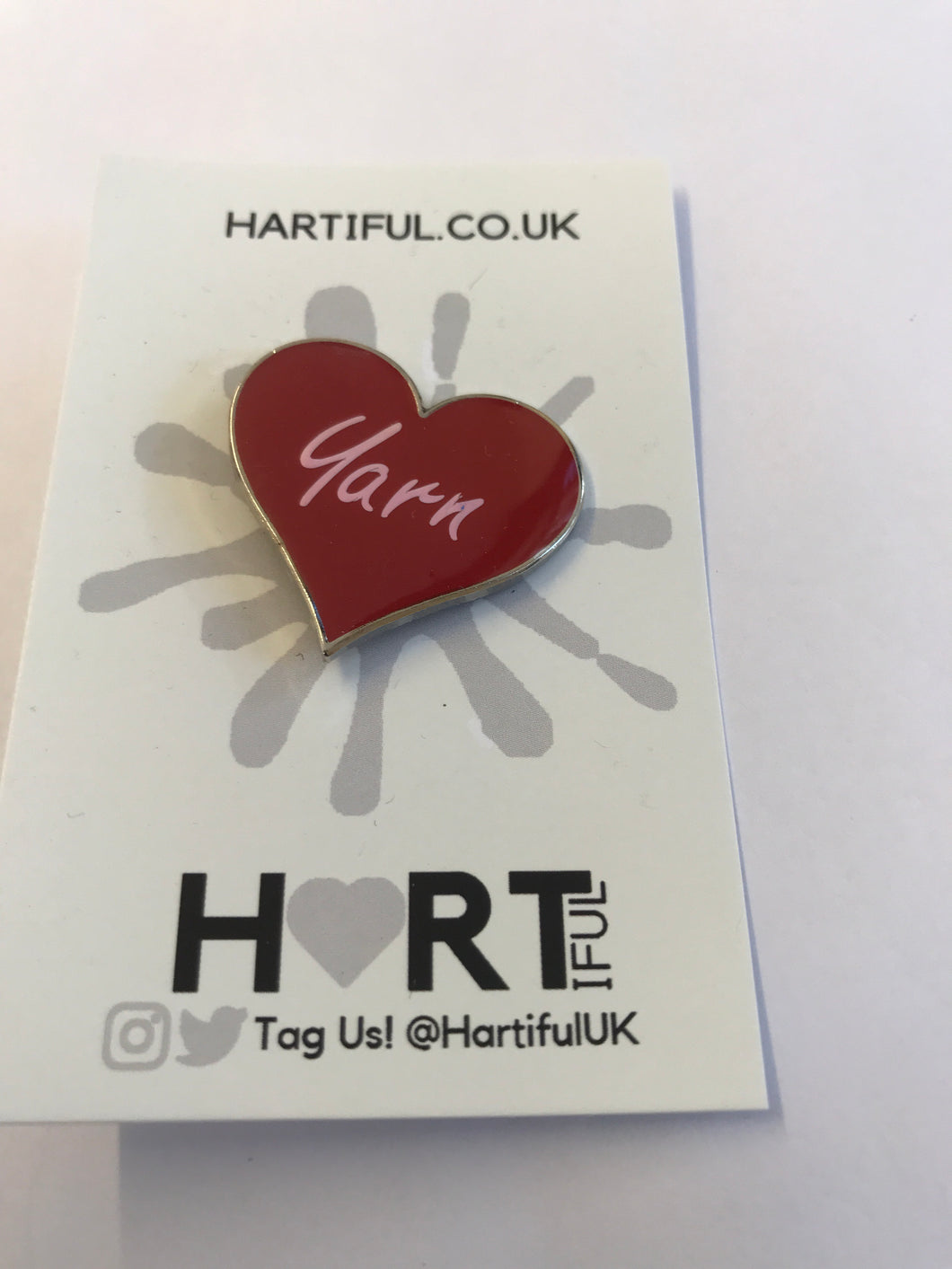 HARTIFUL badge Yarn heart