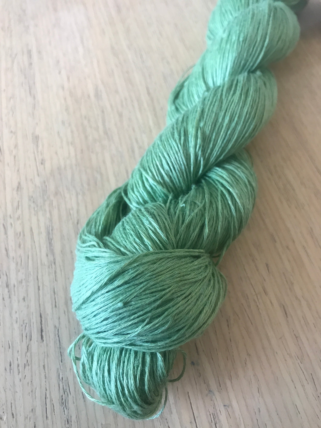 Lithuanian linen yarn by Midwinter colour 9