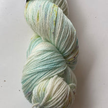 Load image into Gallery viewer, Felt Fusion merino/ Bamboo/ silk. It’s all about me